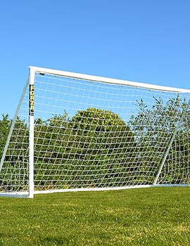 But de football FORZA 3,6 m x 1,8 m | Buts de jardin en PVC toutes saisons, montage facile et rapide – Ballon d'entraînement, cible et sac de transport en option